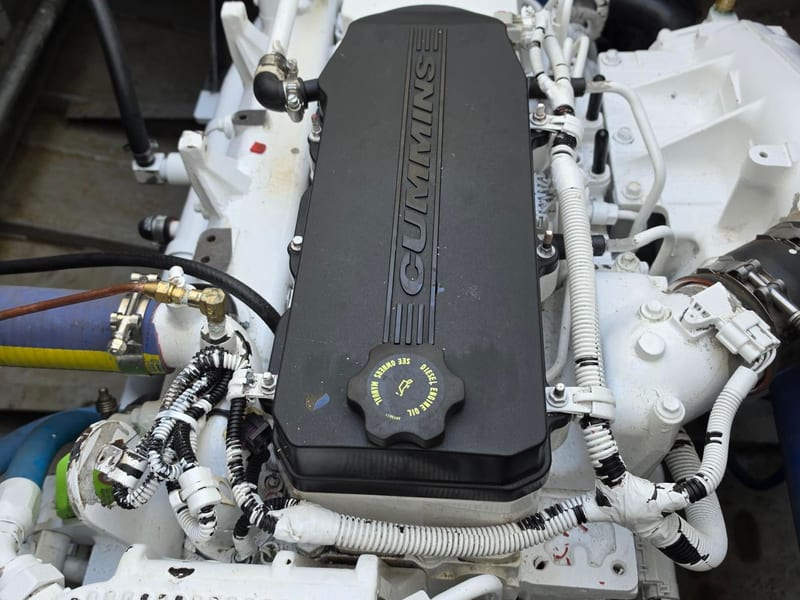 Cummins Marine Engine Service